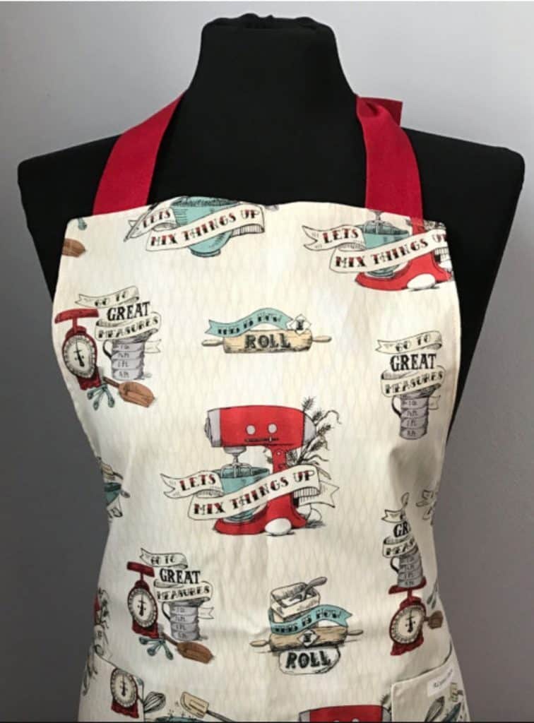 Homemade Apron from April Wilson, ALynnsAprons at Etsy. 10 Gifts She'll Love at karenehman.com.